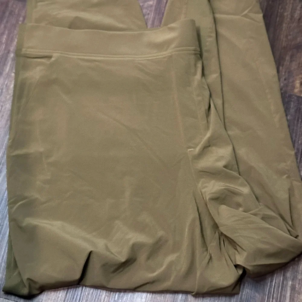 Athleta Olive Green Pants - Picture 4 of 5